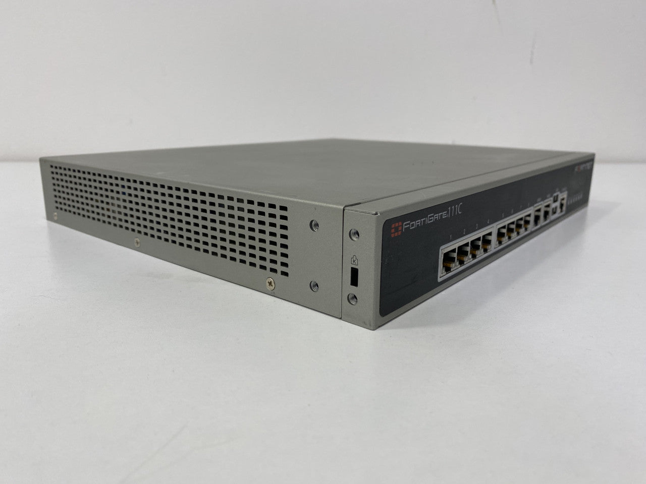 Fortinet FortiGate-111C