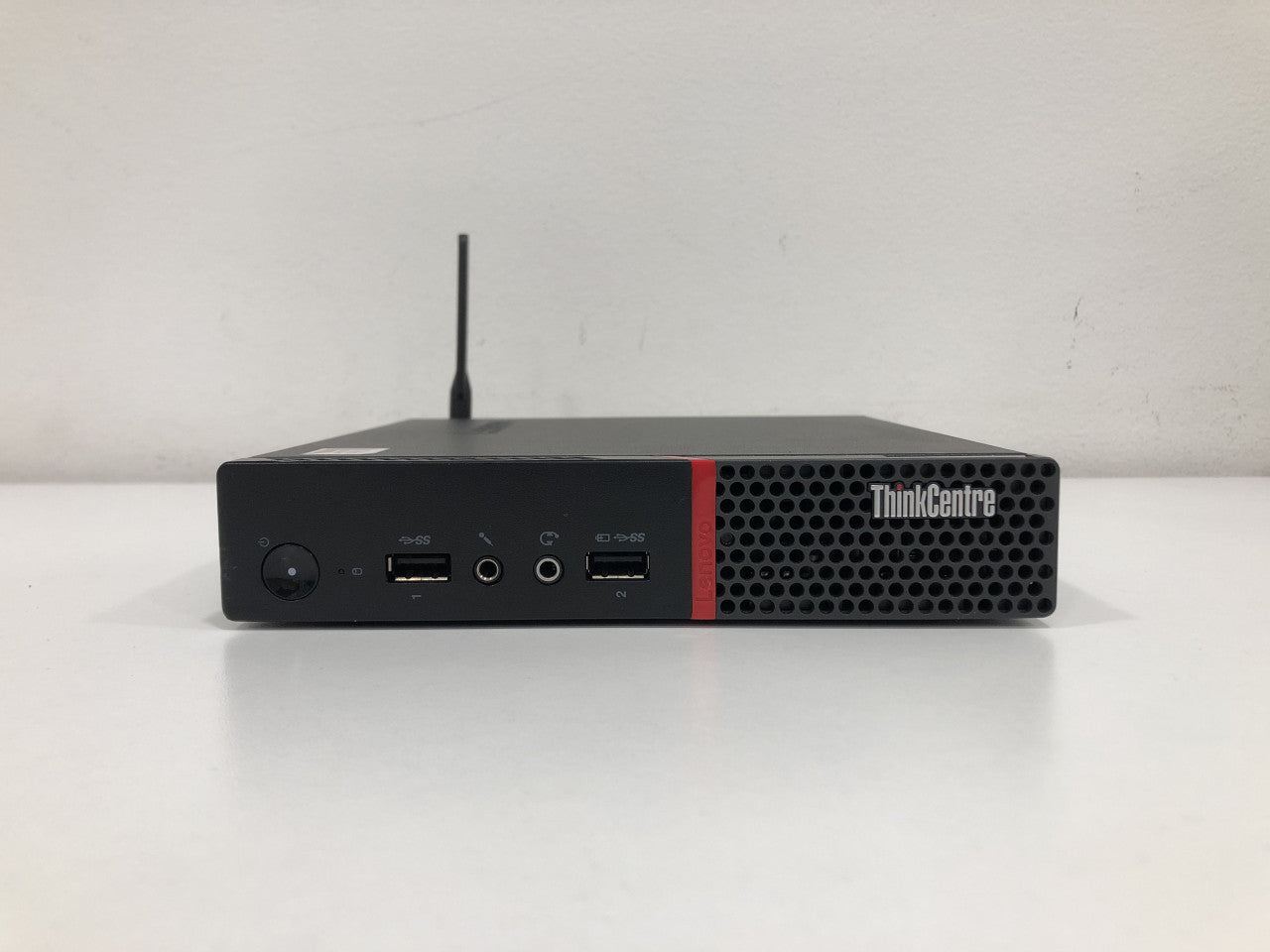 Lenovo ThinkCentre M715q AMD PRO A12 8GB DDR4 128GB