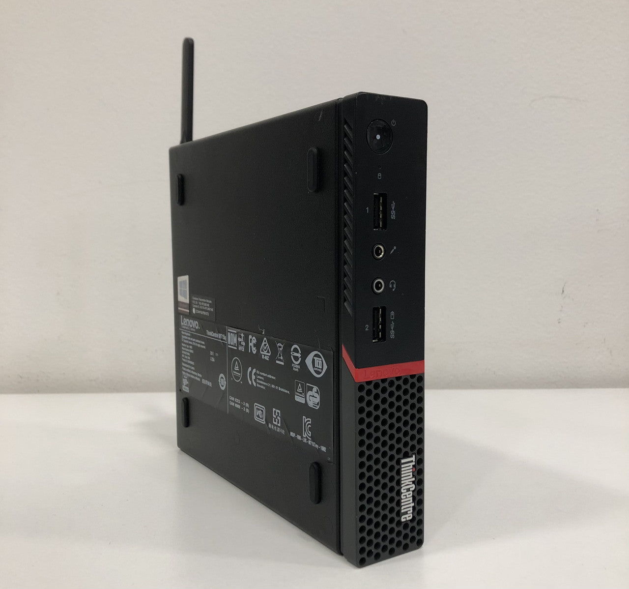 Lenovo ThinkCentre M715q AMD PRO A12 8GB DDR4 128GB
