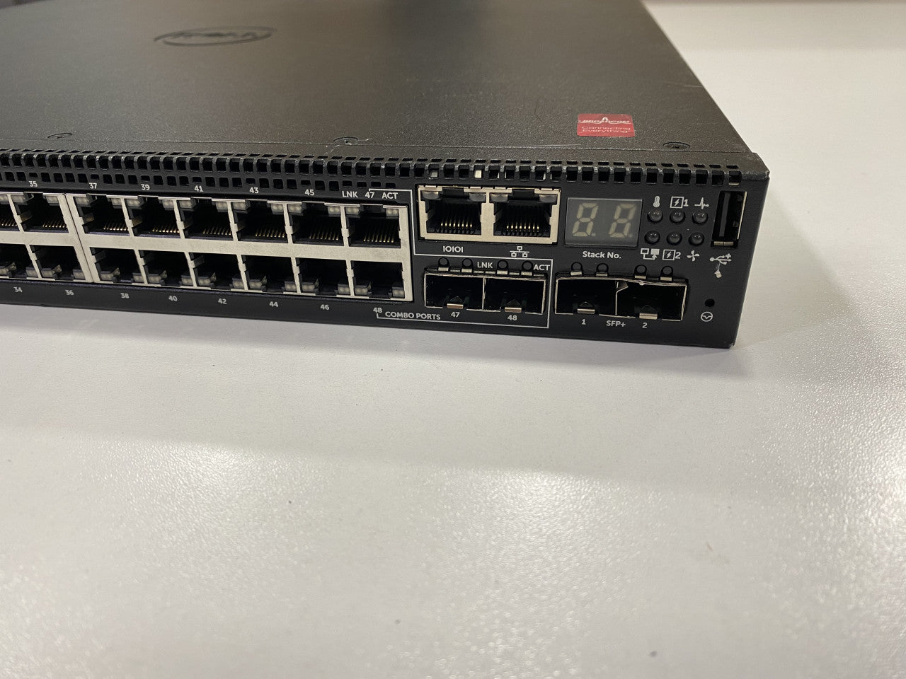 Dell EMC PowerSwitch N3048 48-Port L3 Switch