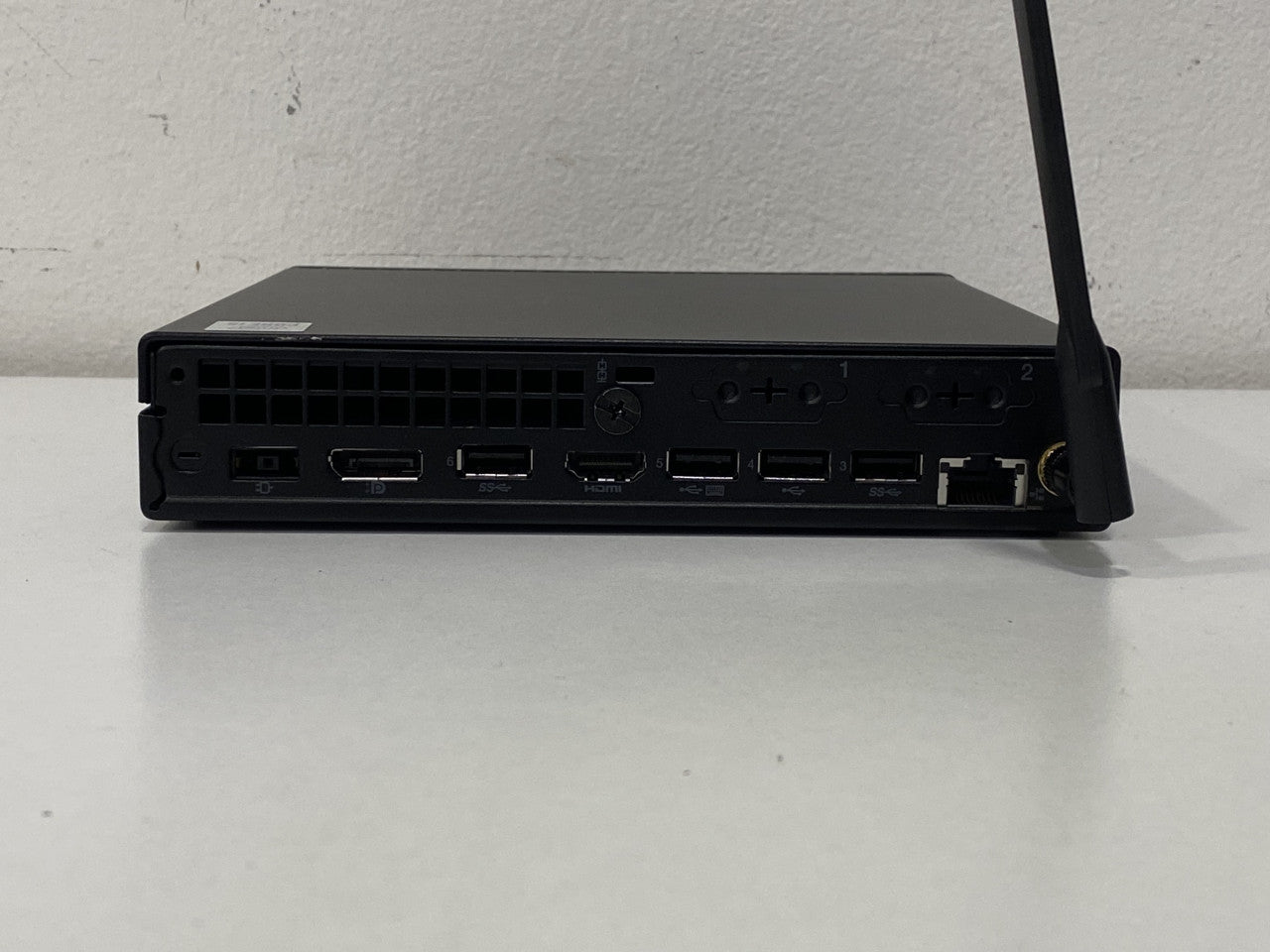 Lenovo ThinkCentre M60e USFF i5-1035G1 16/256 VISE KOMADA