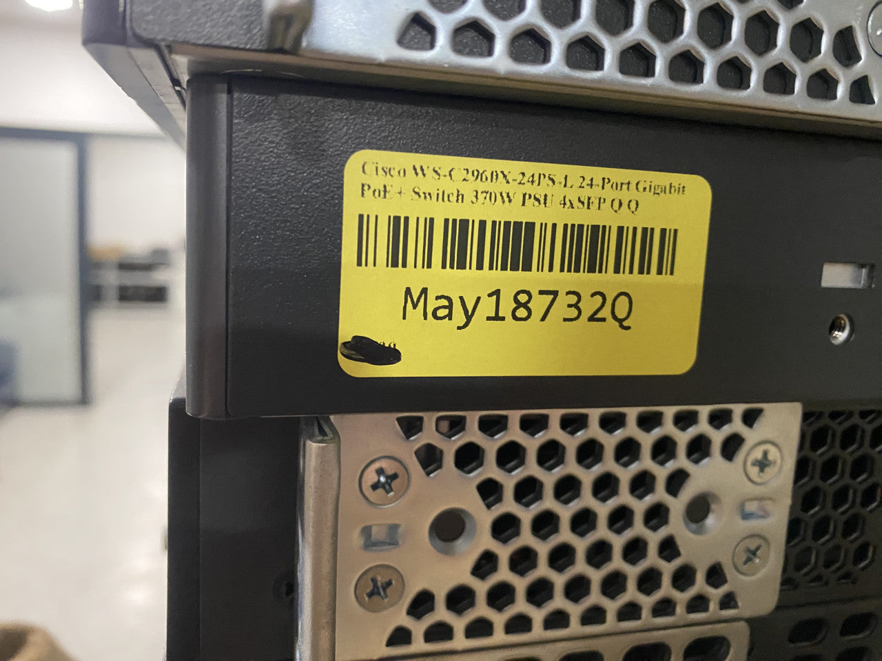 Cisco Switch / 24 porta - Više varijanti na stanju!