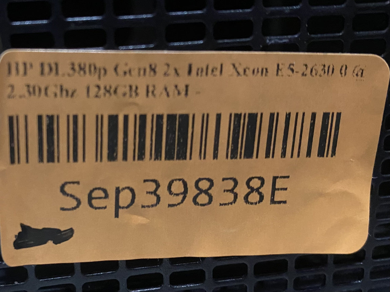 HP ProLiant DL380p Gen8 - Više opcija na stanju