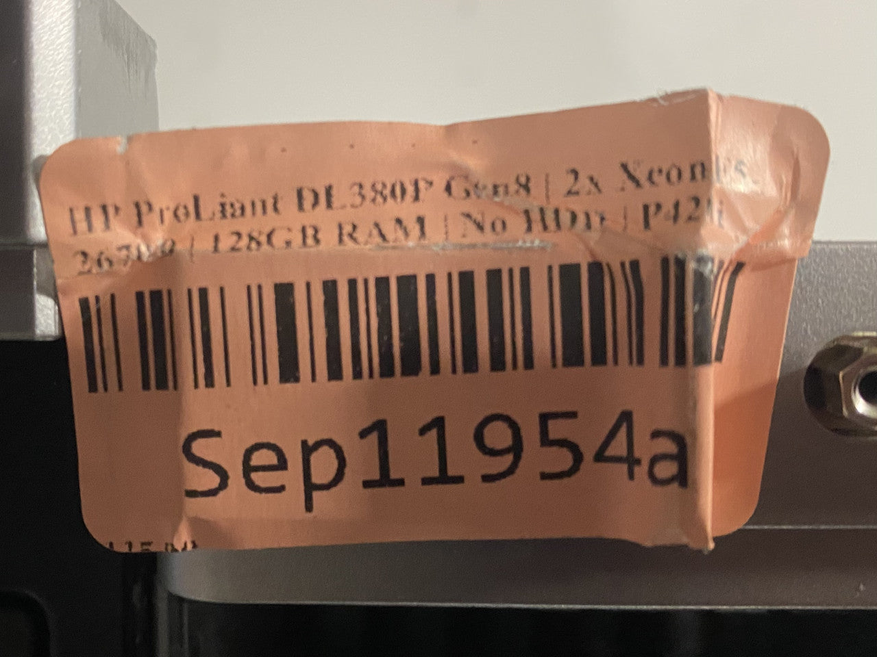 HP ProLiant DL380p Gen8 - Više opcija na stanju