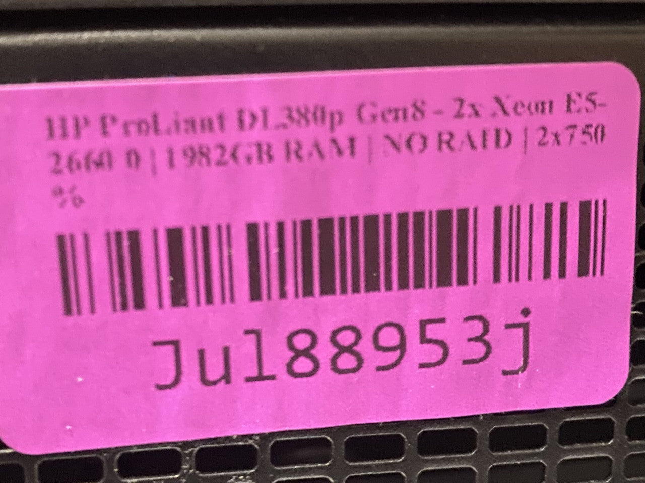 HP ProLiant DL380p Gen8 - Više opcija na stanju