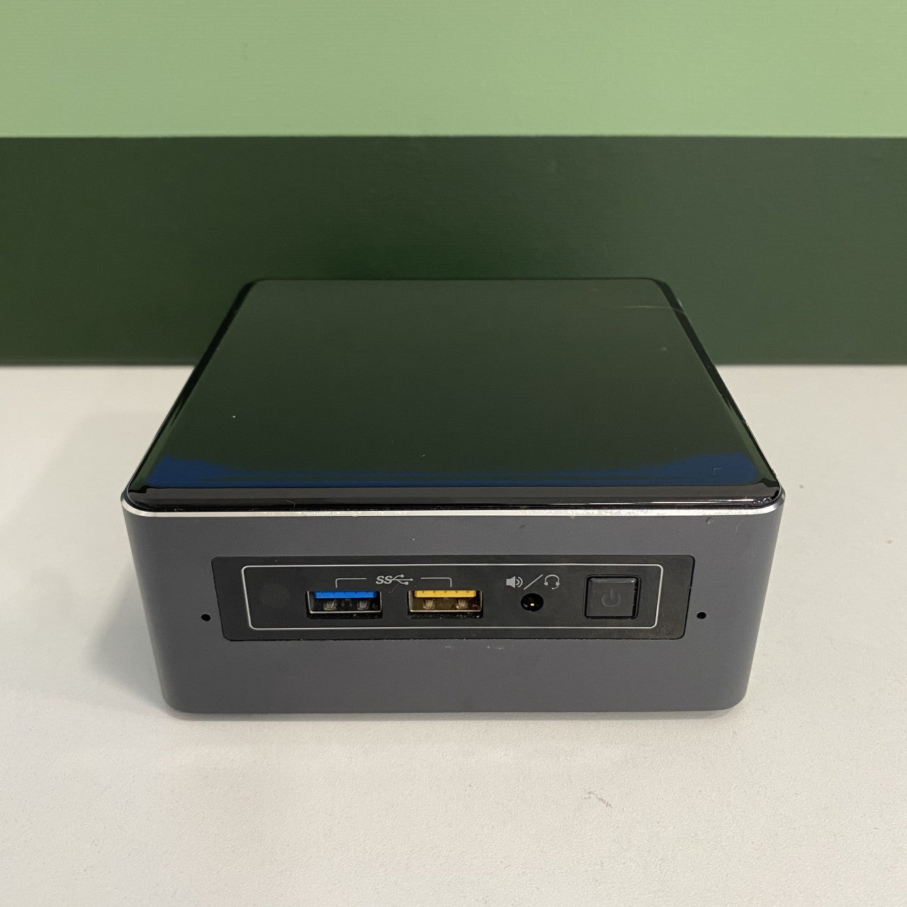 Intel NUC 7i3BNH i3-7100U 8/128GB