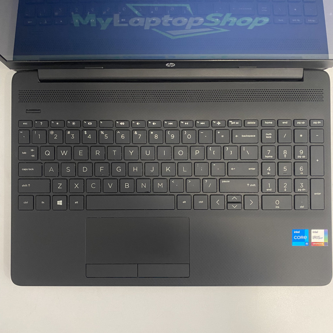 HP 15 DW300 i5-1135G7 16/256GB 15.6