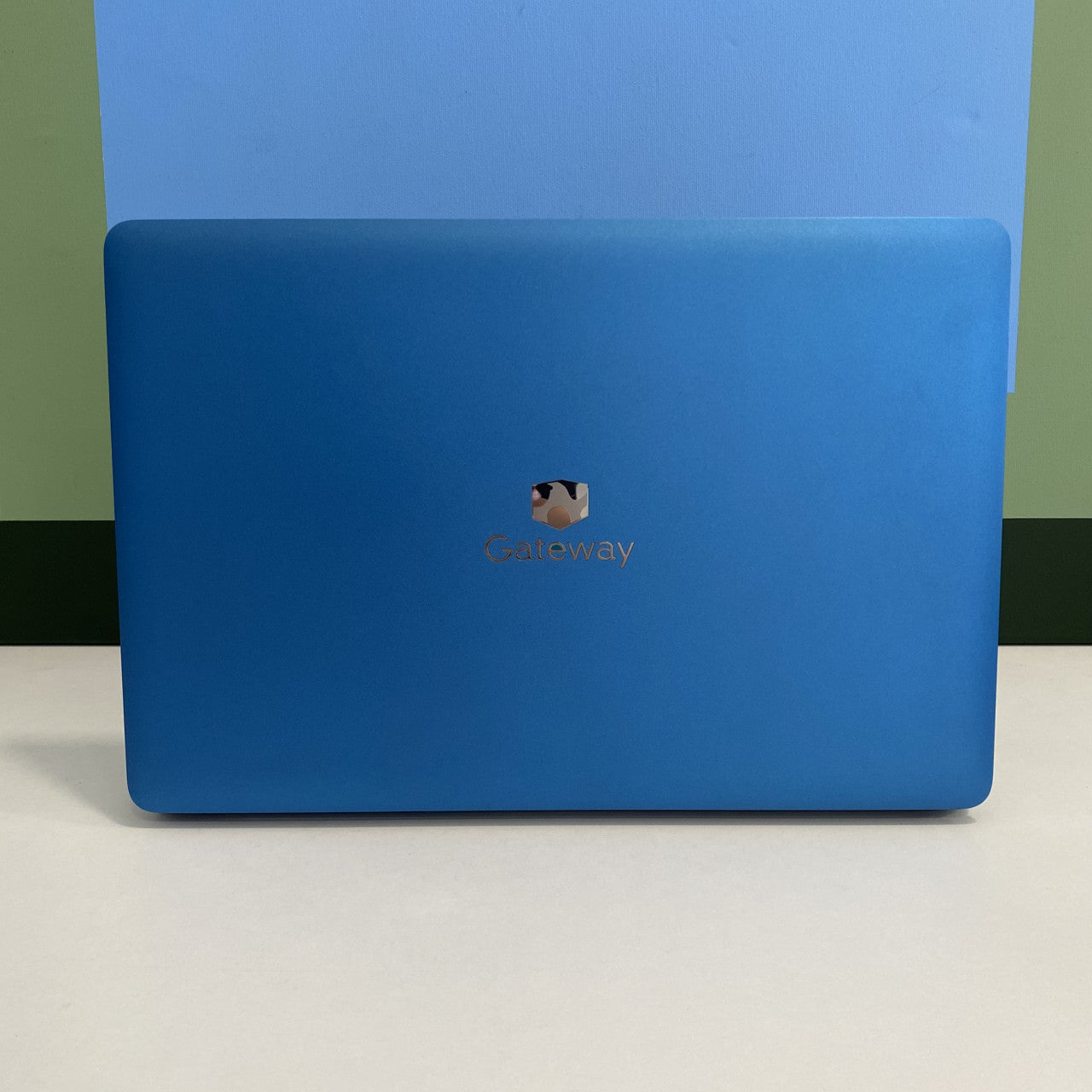 Gateway GWTN141-10 i5-1135G7 16/256GB