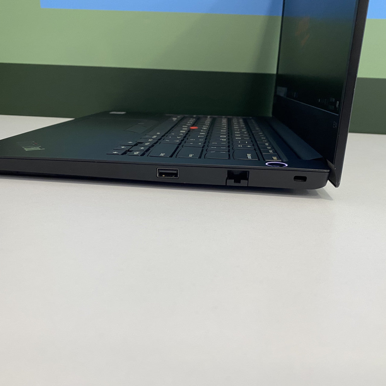 Lenovo ThinkPad E14 i5-10210U 16/256GB
