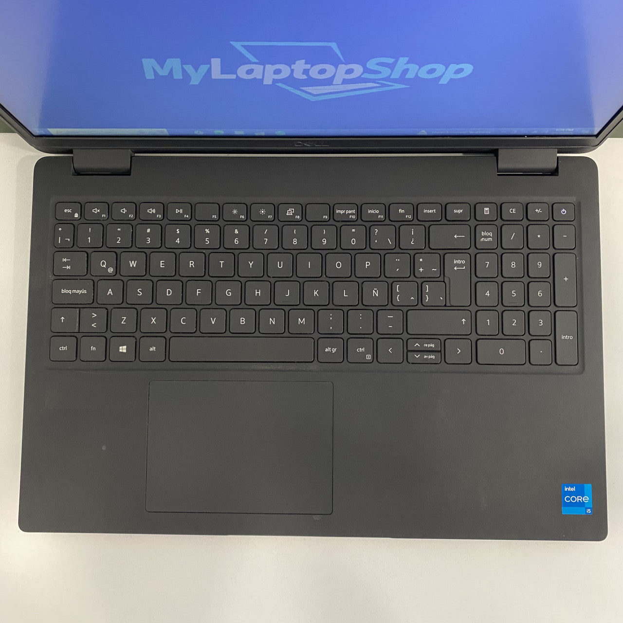 Dell Latitude 3520 i5-1135G7 16/256GB 15.6