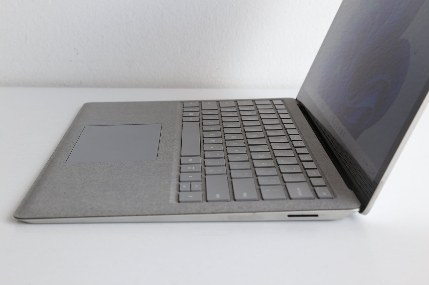 Microsoft Surface Laptop 2 i5-8350U 8/256GB