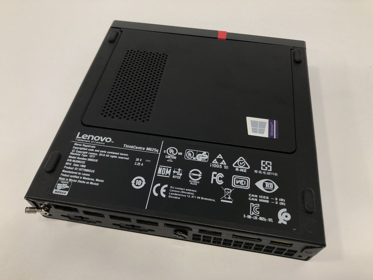 Lenovo ThinkCentre M625q USFF WiFi AMD A9 8GB DDR4 240GB SSD