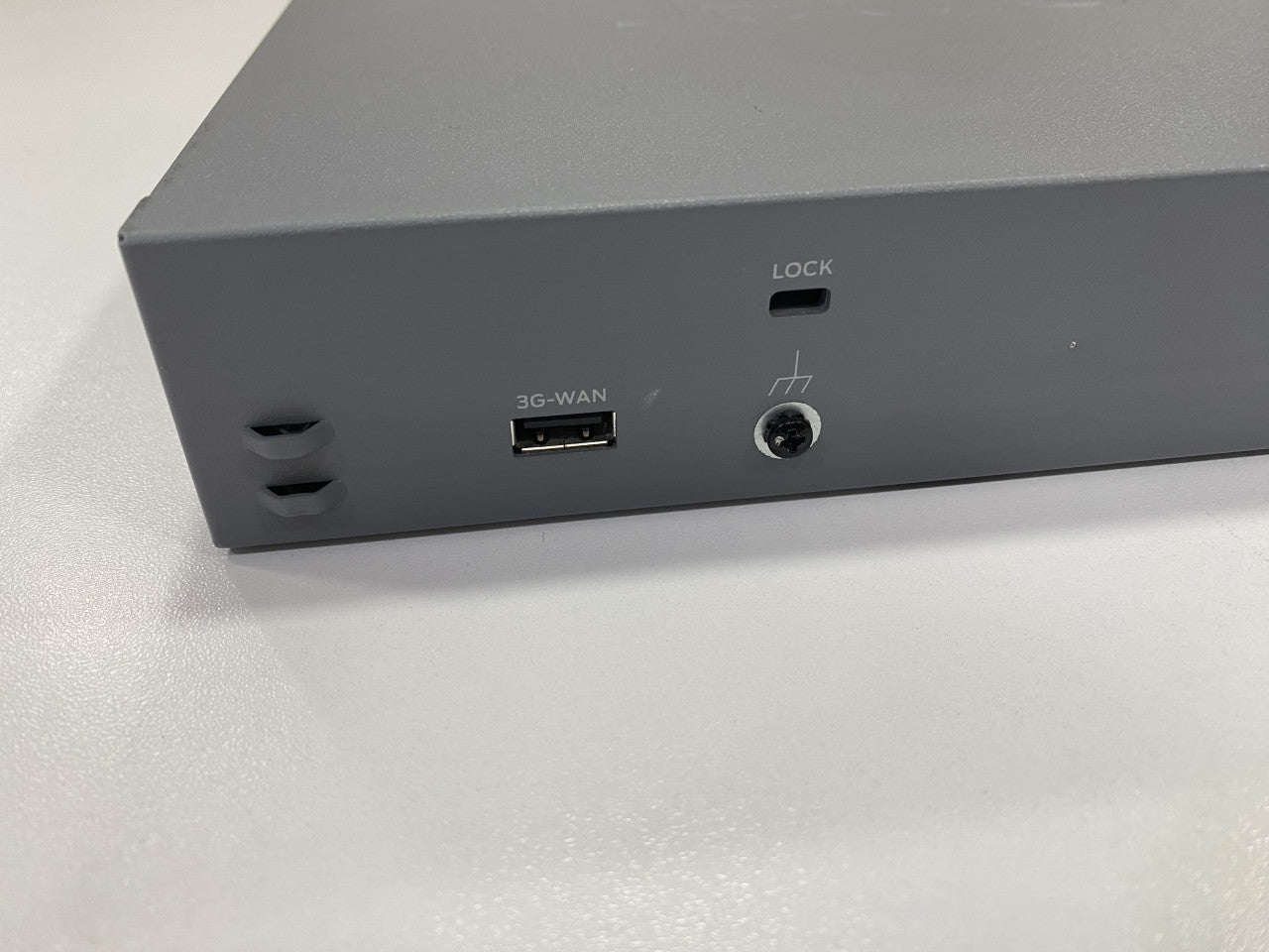 Juniper SRX110H-VA 8 Port Router Services Gateway