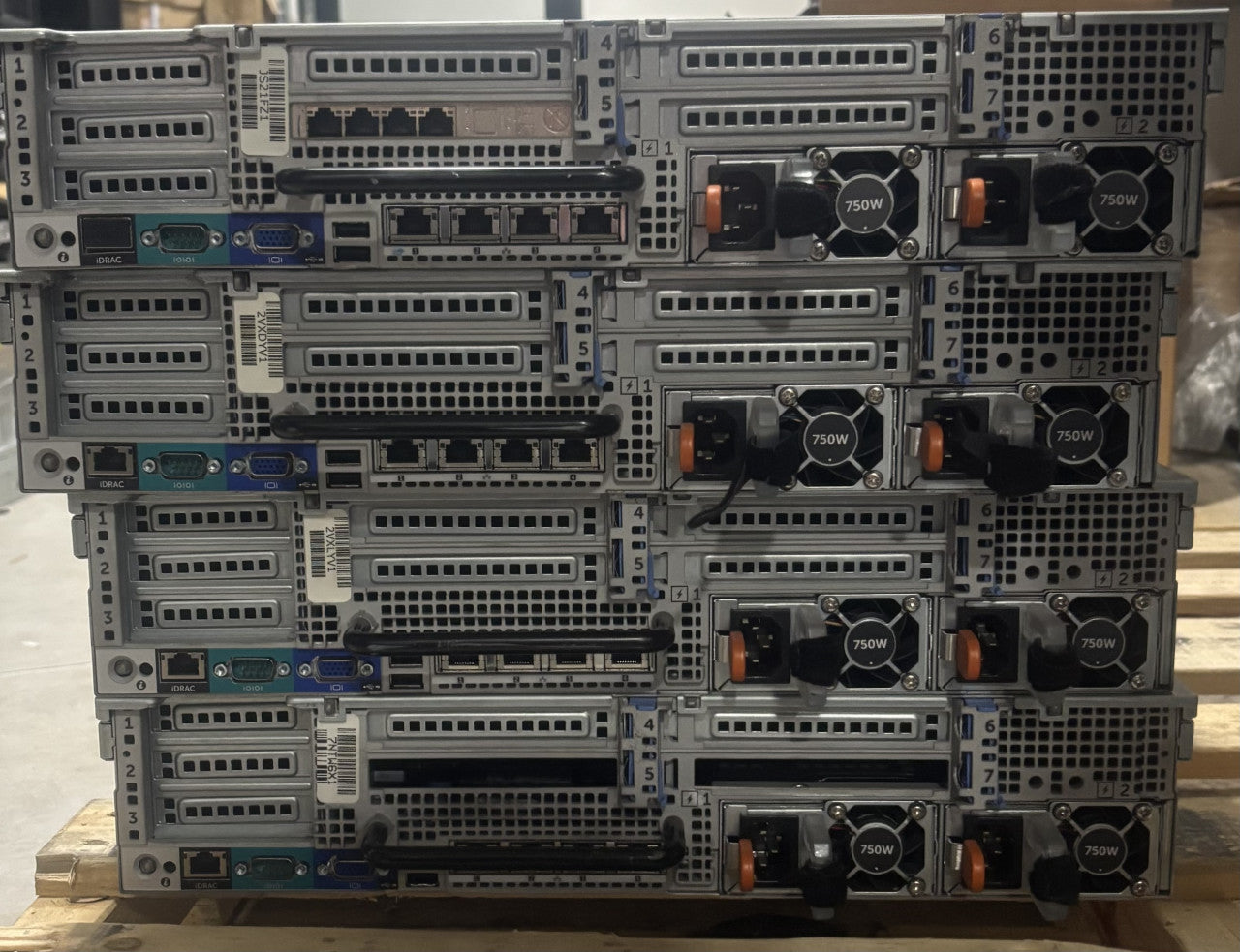DELL PowerEdge R720- Više konfiguracija na stanju