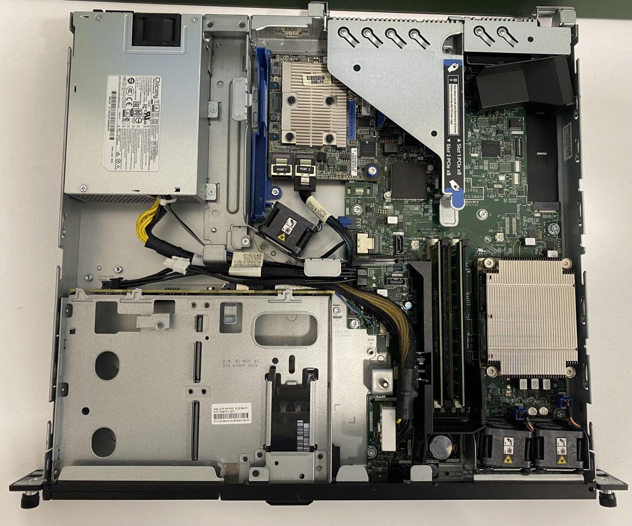 HP ProLiant DL20 Gen10 1x E-2124 4Core 24GB E208i-a SR S100i