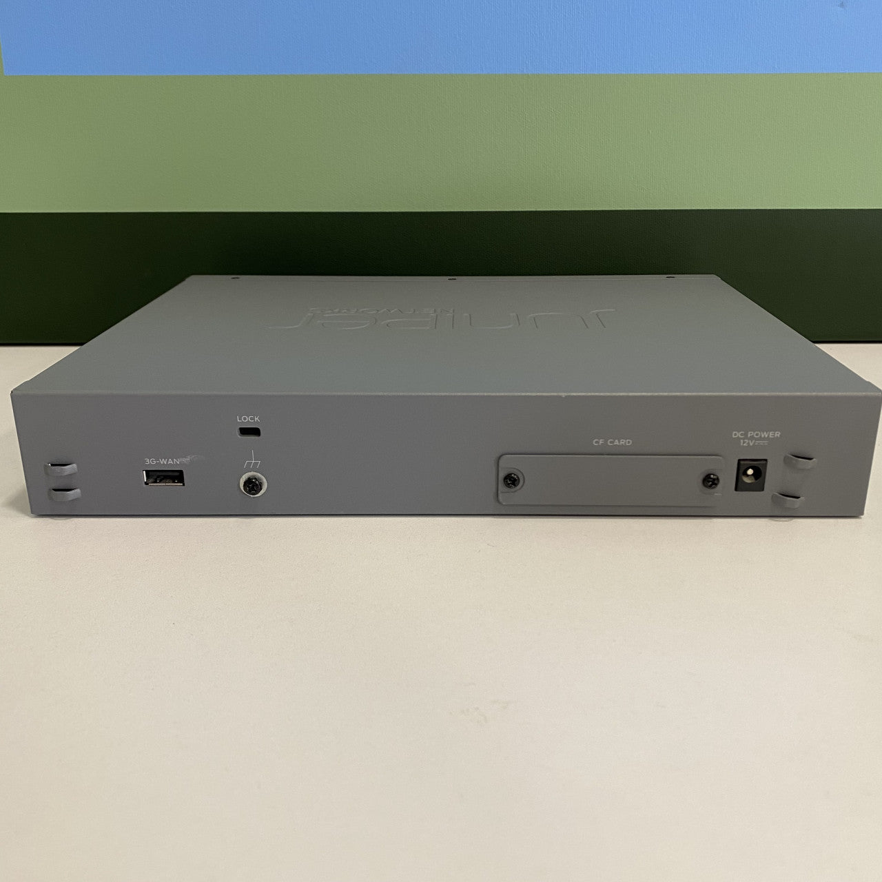 Juniper Networks SRX 110H2-VA Gateway Security