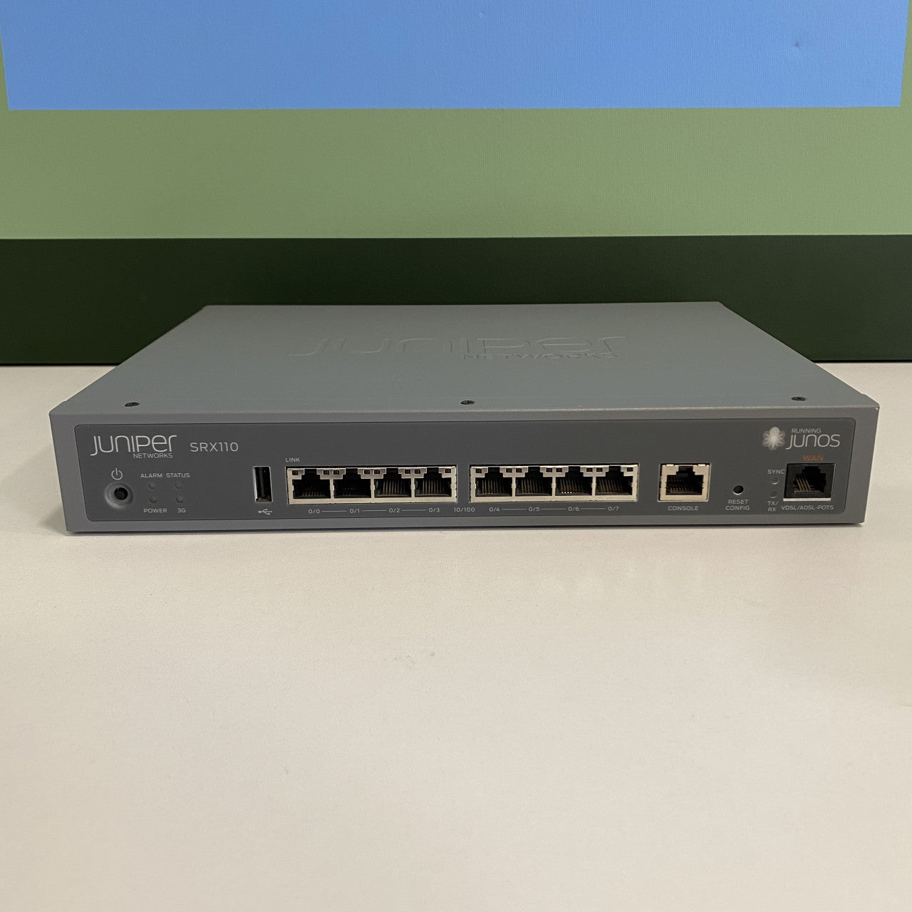 Juniper Networks SRX 110H2-VA Gateway Security