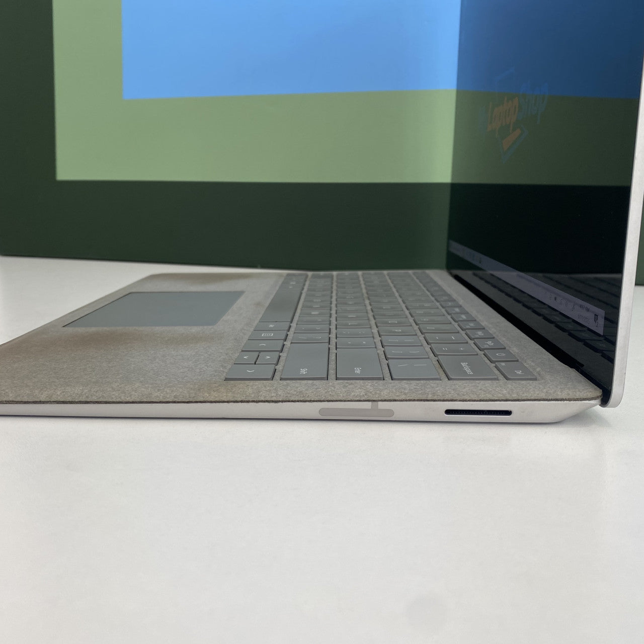 Microsoft Surface Laptop 2 i5-8250U 8/128GB / Touchscreen
