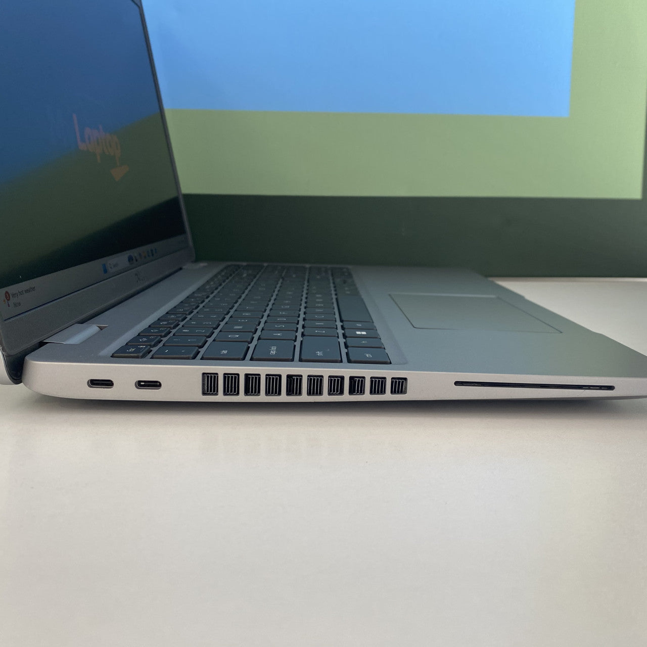 Dell Latitude 5530 i7-1255U 16/256GB