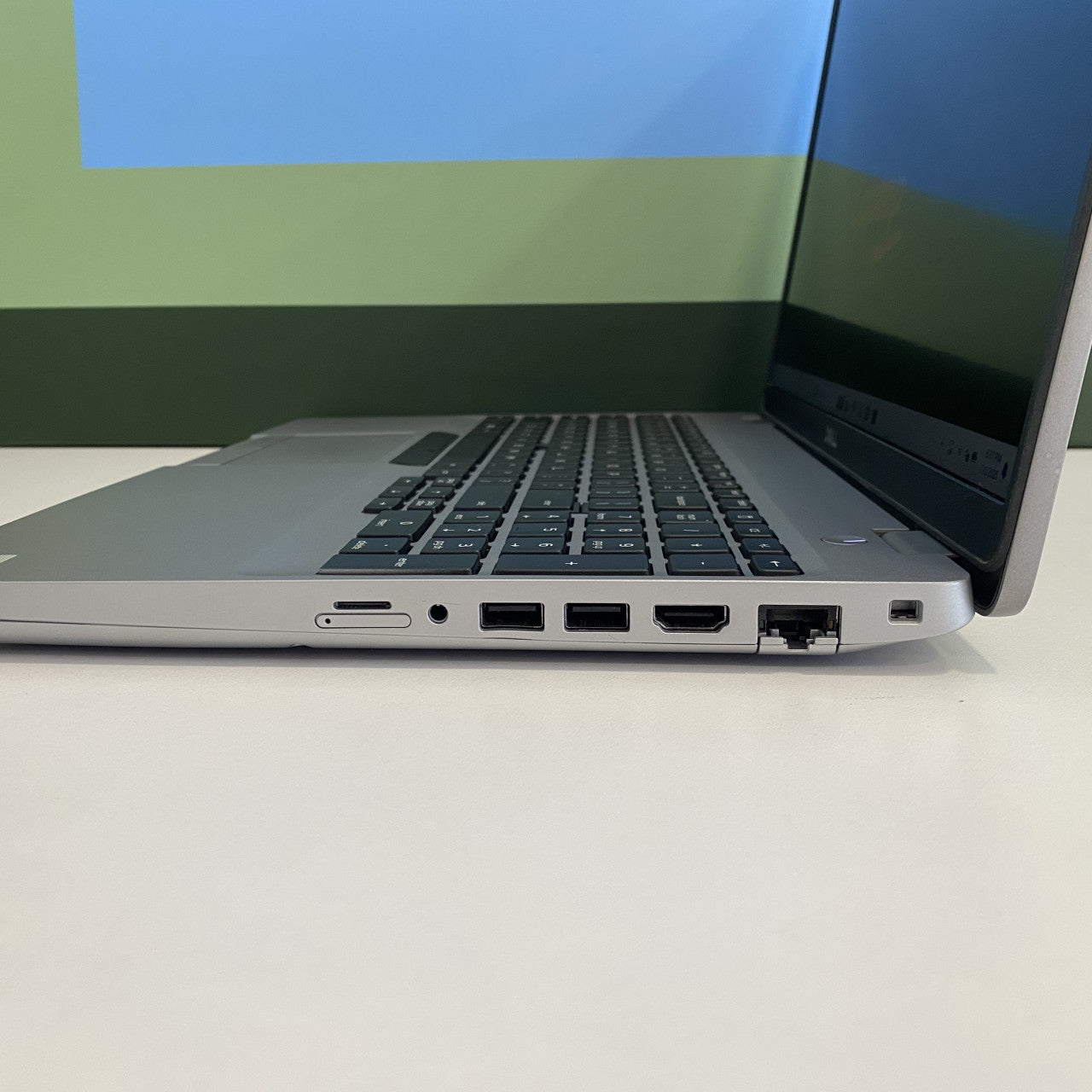 Dell Precision 3551 i5-10400H 16/256GB
