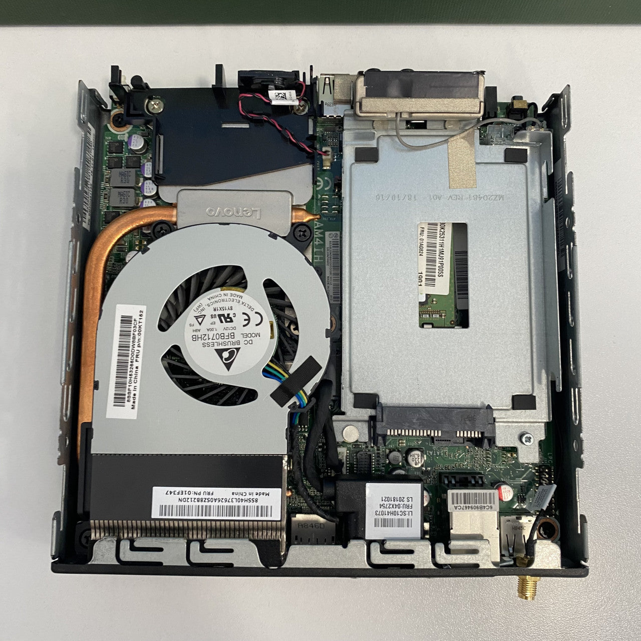 Lenovo ThinkCentre M715Q USFF AMD Ryzen 5 Pro 8/256GB